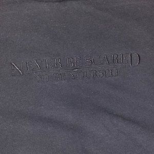 Zara NEVER BE SCARED TO BE YOURSELF size s